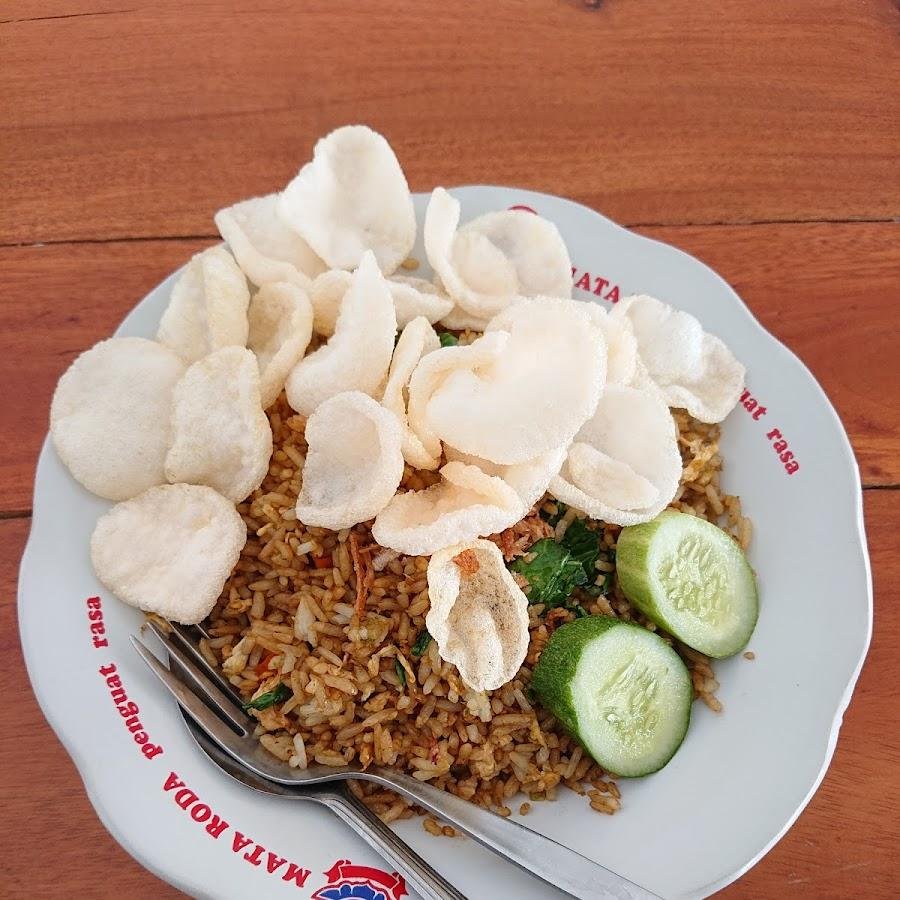 Udin's Nasi Goreng: A Flavorful Heartbeat of Cilacap